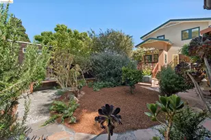 1645 Capistrano Ave, Berkeley, CA 94707 - Photo 72