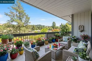 2091 Ascot Dr, Moraga, CA 94556 - Photo 2