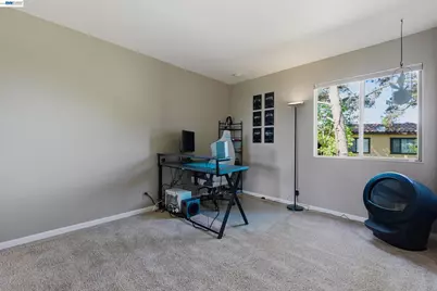 23004 Avis Ln, Hayward, CA 94541 - Photo 22