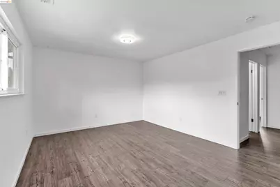 20278 Forest Ave #4, Castro Valley, CA 94546 - Photo 16