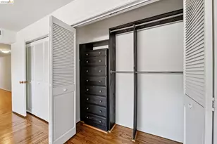 1410 Lakeshore Ave, Oakland, CA 94606 - Photo 34
