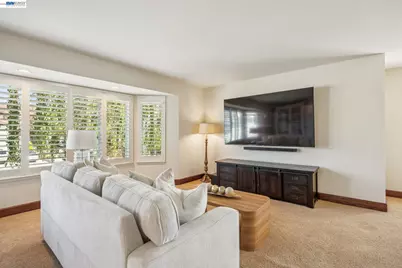18019 Center St, Castro Valley, CA 94546 - Photo 42