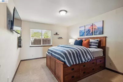 18019 Center St, Castro Valley, CA 94546 - Photo 60
