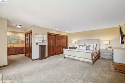 18019 Center St, Castro Valley, CA 94546 - Photo 48