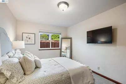 18019 Center St, Castro Valley, CA 94546 - Photo 64