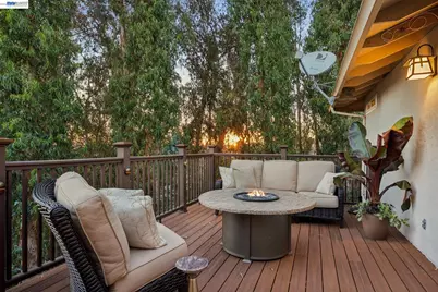 18019 Center St, Castro Valley, CA 94546 - Photo 96