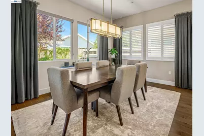 3001 Compass Ln, Roseville, CA 95747 - Photo 18