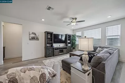 5342 Frisanco Way, Antioch, CA 94531 - Photo 8