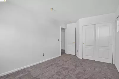 34469 Valley Oaks Loop, Union City, CA 94587 - Photo 20