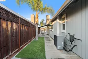 2293 Reef Ct, Discovery Bay, CA 94505 - Photo 38
