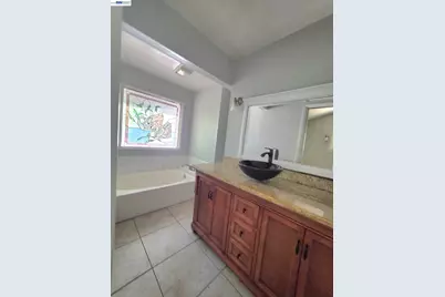 409 Avalon Way, Suisun City, CA 94585 - Photo 16