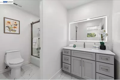 2203 Glenmount Dr, Pittsburg, CA 94565 - Photo 20