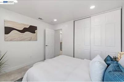 2203 Glenmount Dr, Pittsburg, CA 94565 - Photo 30