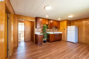 404 Bradrick Dr, San Leandro, CA 94578 - Photo 16