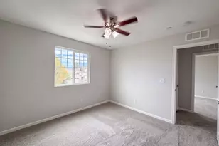 1519 Sycamore Dr, Oakley, CA 94561 - Photo 22