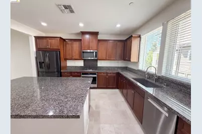 5731 El Dorado Ln, Dublin, CA 94568 - Photo 2