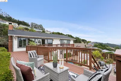 201 Crestmont, Oakland, CA 94619 - Photo 38