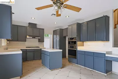 2404 Greentree Ct, Antioch, CA 94509 - Photo 8