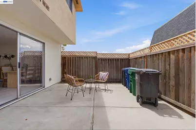 27803 Hummingbird Ct, Hayward, CA 94545 - Photo 34