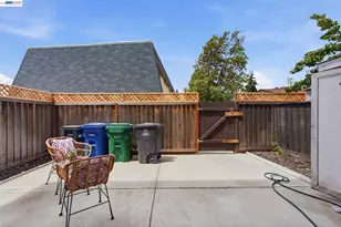 27803 Hummingbird Ct, Hayward, CA 94545 - Photo 36