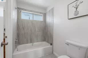 27803 Hummingbird Ct, Hayward, CA 94545 - Photo 32