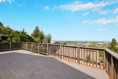 16805 President Dr, Castro Valley, CA 94578 - Photo 44