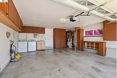 1204 Vistagrand Dr, San Leandro, CA 94577 - Photo 50
