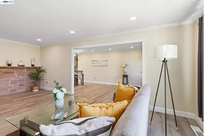 1204 Vistagrand Dr, San Leandro, CA 94577 - Photo 16