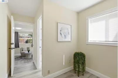 1204 Vistagrand Dr, San Leandro, CA 94577 - Photo 40