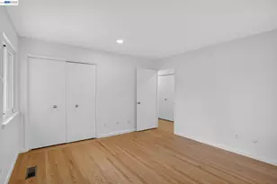 350 Elysian Fields Dr, Oakland, CA 94605 - Photo 38