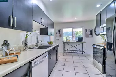 1792 Sharon Dr, Concord, CA 94519 - Photo 16