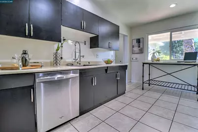 1792 Sharon Dr, Concord, CA 94519 - Photo 14