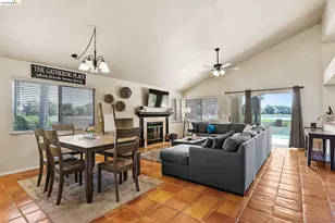 2244 Colonial Ct, Discovery Bay, CA 94505 - Photo 6
