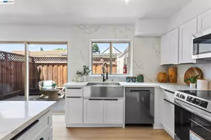 14715 Doolittle Dr, San Leandro, CA 94577 - Photo 14