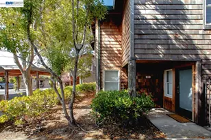 641 Centre Ct, Alameda, CA 94502 - Photo 2