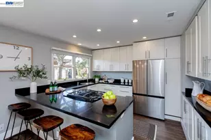 641 Centre Ct, Alameda, CA 94502 - Photo 24