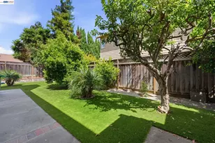 32219 Allison Dr, Union City, CA 94587 - Photo 36