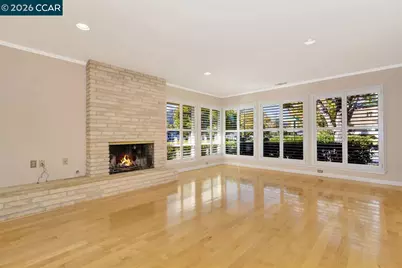 241 Ivy Pl, Orinda, CA 94563 - Photo 2