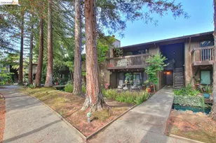 2400 Larkspur Ln, Sacramento, CA 95825 - Photo 16