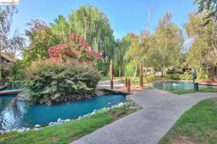 2400 Larkspur Ln, Sacramento, CA 95825 - Photo 28