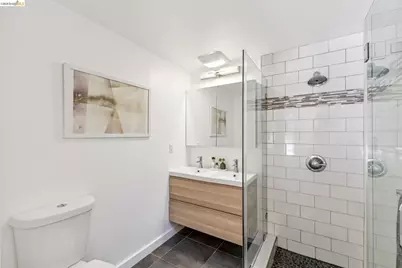 98 Montell St, Oakland, CA 94611 - Photo 36