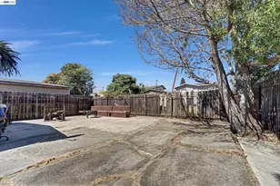 7000 Weld, Oakland, CA 94621 - Photo 32