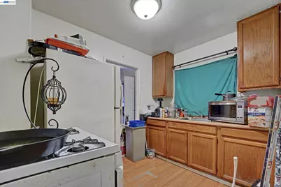 7000 Weld, Oakland, CA 94621 - Photo 26