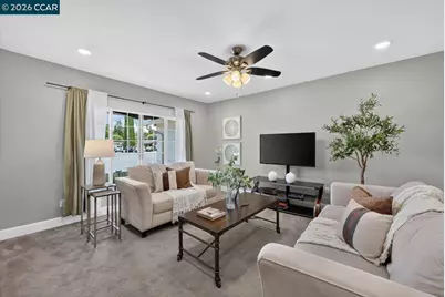 1617 Greenridge Dr, Pittsburg, CA 94565 - Photo 8
