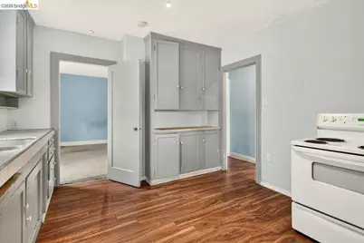 2333 81st Ave, Oakland, CA 94605 - Photo 32
