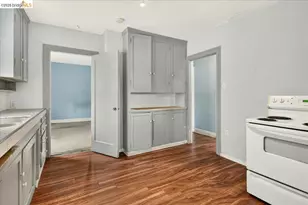2333 81st Ave, Oakland, CA 94605 - Photo 32