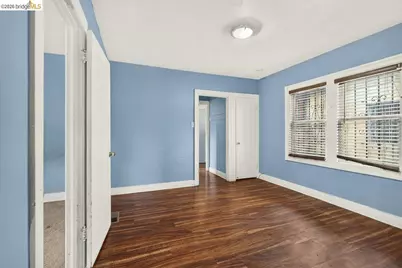 2333 81st Ave, Oakland, CA 94605 - Photo 18