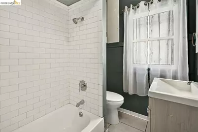 2333 81st Ave, Oakland, CA 94605 - Photo 44
