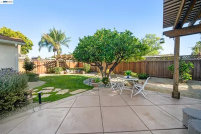 34351 Newton Ct, Fremont, CA 94555 - Photo 38