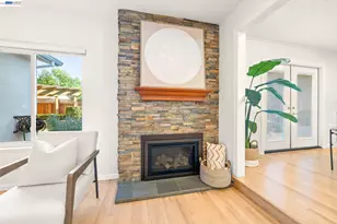 34351 Newton Ct, Fremont, CA 94555 - Photo 8